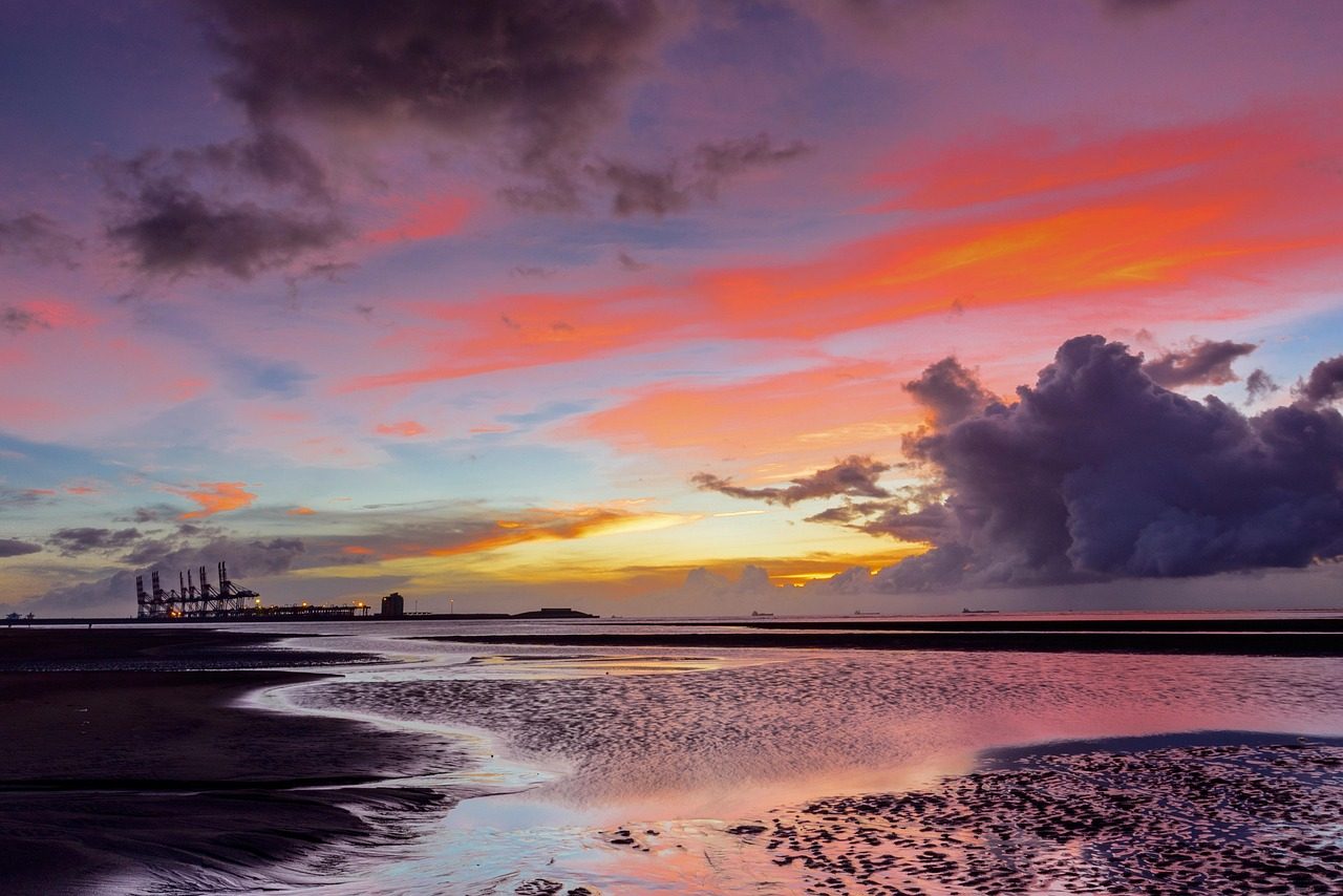 A Taiwan port at twilight, with container terminal and cranes